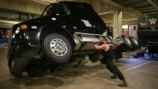 Strowman starting to wonder if he has “a bit of a temper problem”