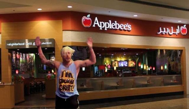 Enzo Amore “invades” local Applebee’s unnoticed