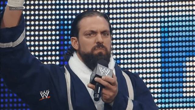 Heel wrestler doesn’t like whatever town this is