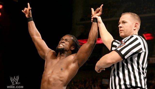 Wrestling match ends during commercial break