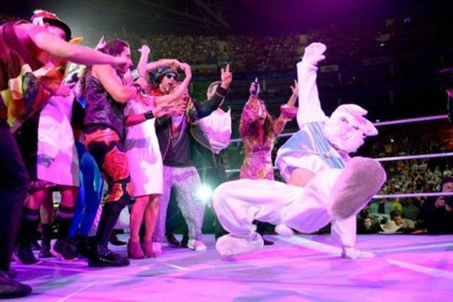 Thousands of grown men debate identity of large white bunny