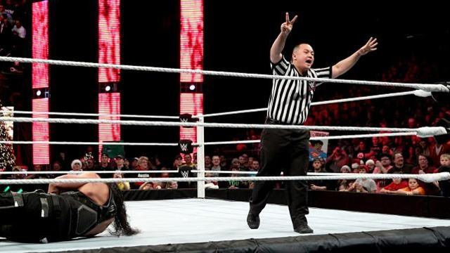 Top 10 Things Referees Holler When Counting Wrestlers Out