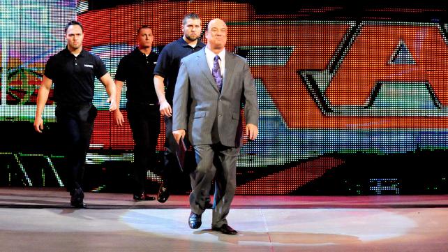 Security guards at WWE event once again prove useless