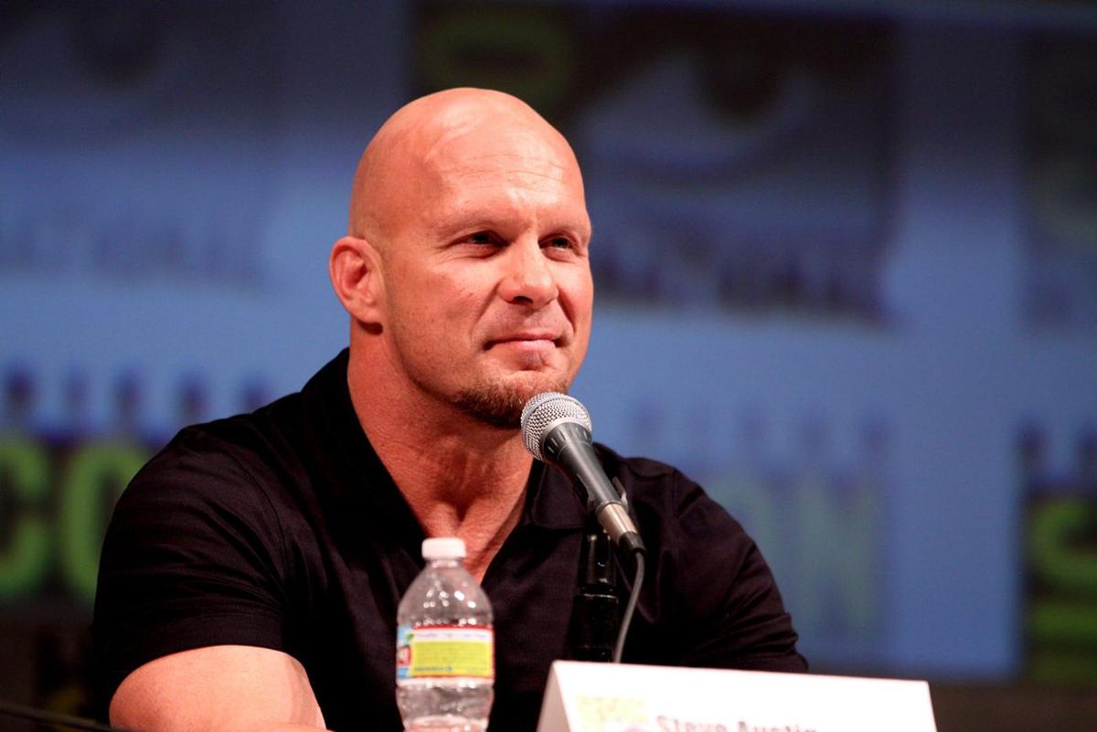 Stone Cold denies vaccines cause Austinism