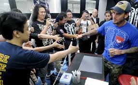 BREAKING: Does This Photograph Show CM Punk Arriving in Tokyo?