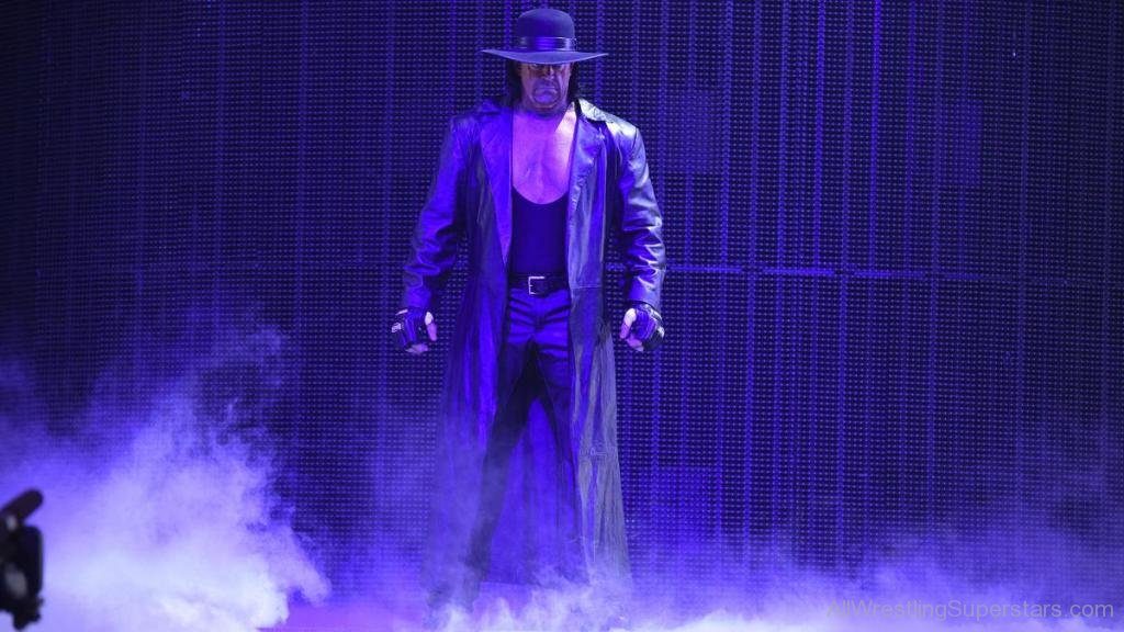 Wrestler’s unexpected arrival shocks everyone, except apparently sound guy in charge of music